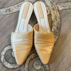 Franco Sarto Tan Slides size 8